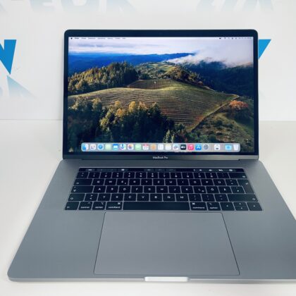 Apple Macbook 15″ 2018 16 GB 500 GB SSD Gebrauchtgerät