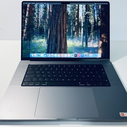 Apple Macbook 16″ 2021 64 GB !! 500 GB SSD M1 Max 32 Core  Gebrauchtgerät